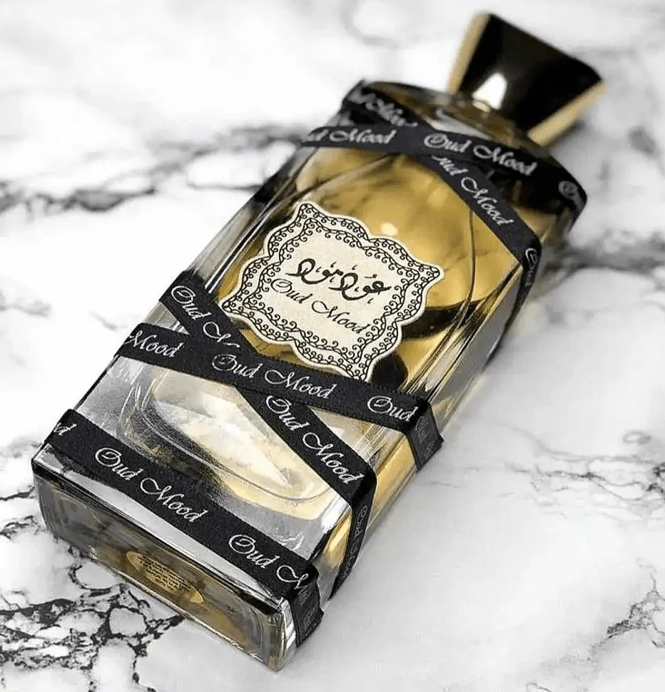 Oud Mood Eau de Parfum Spray 100ml (3.4oz) by Lattafa